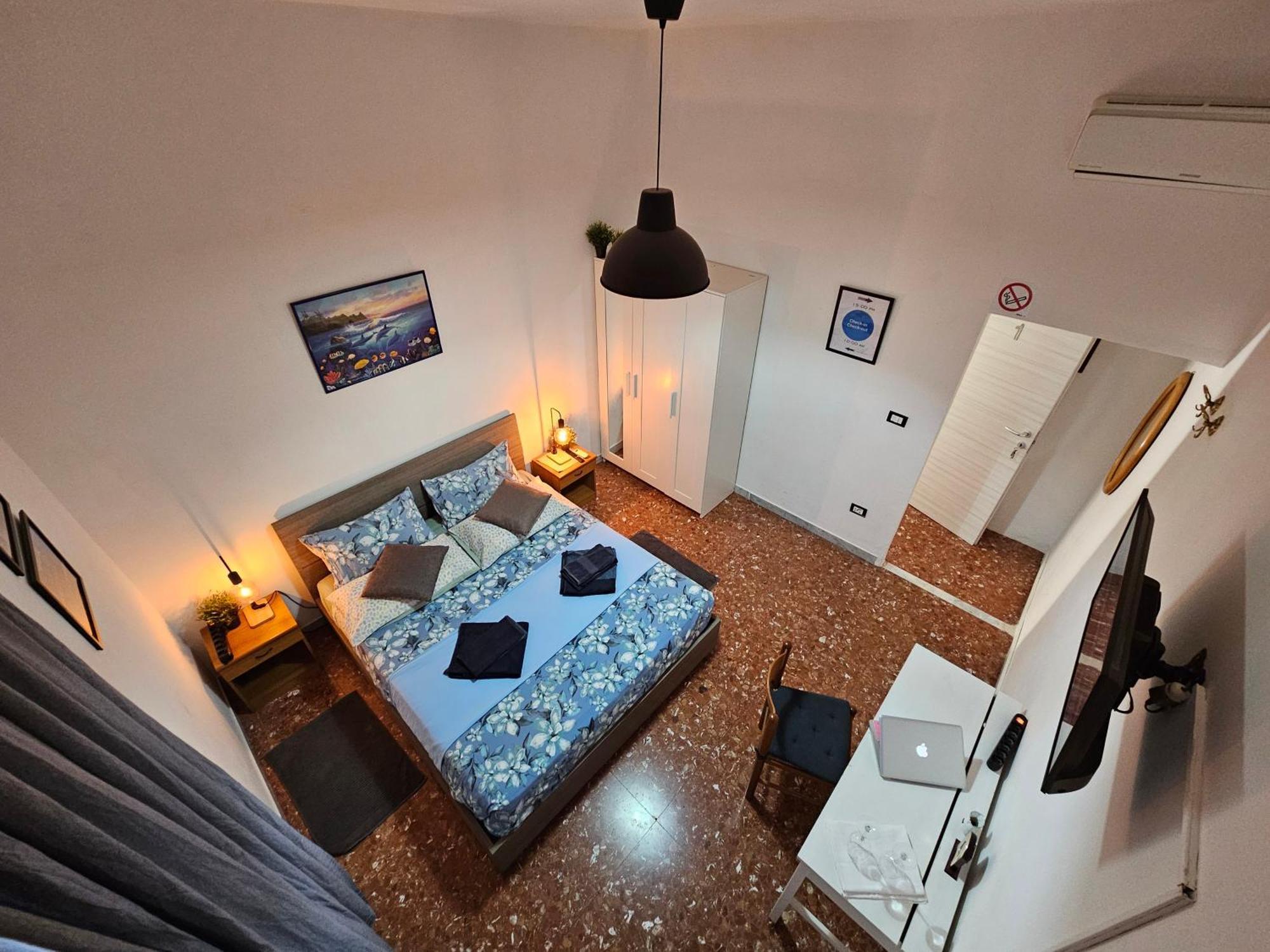 Eva Capital Guest House Vitinia Exterior photo